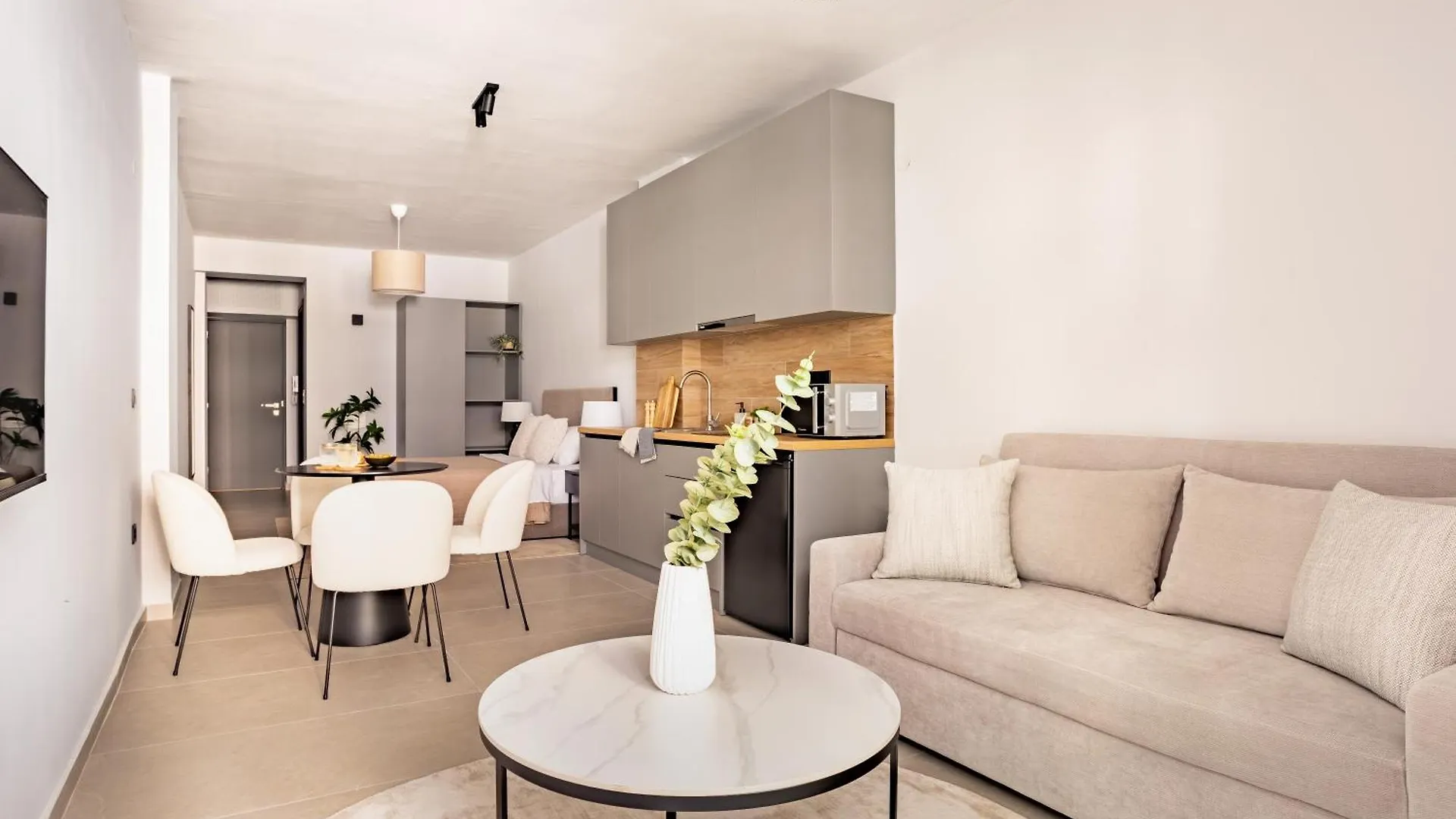Sanders Tower Centre Thessaloniki Greece