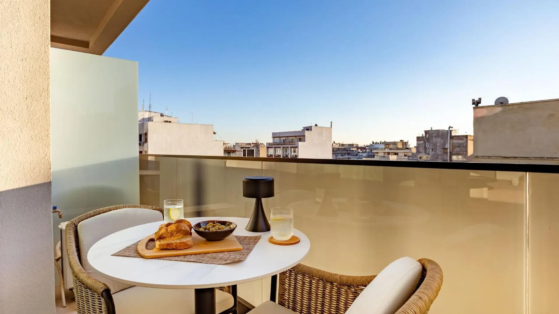 Apartment Sanders Tower Centre Thessaloniki Greece