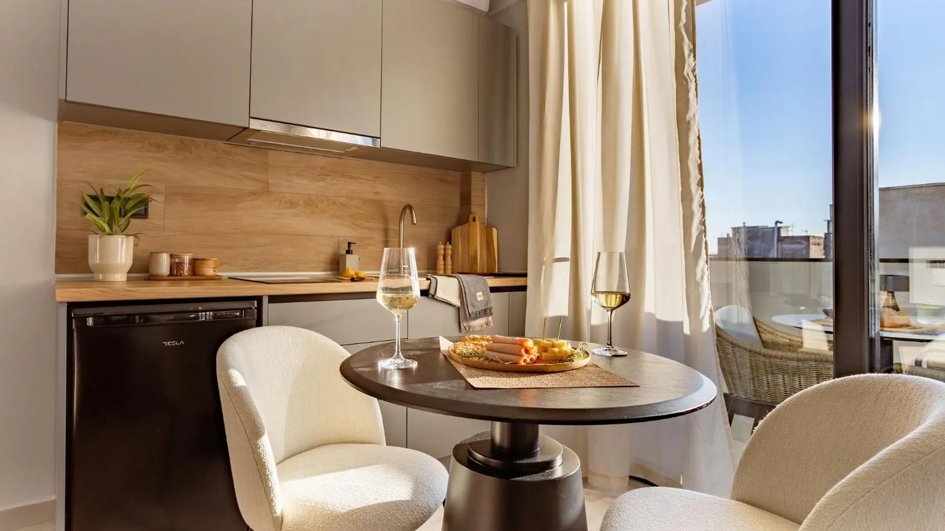 Sanders Tower Centre Thessaloniki Apartment