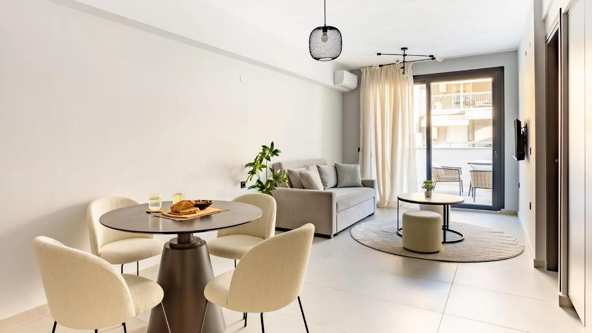 Apartment Sanders Tower Centre Thessaloniki Greece